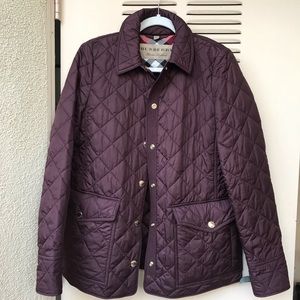 Burberry Burgundy Trench Coat💜